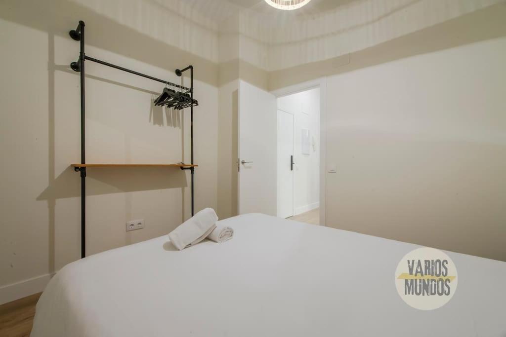 Cozy Y Centrico Apt Para 6Pax En Plaza Del Carmen E2 Madrid Eksteriør billede