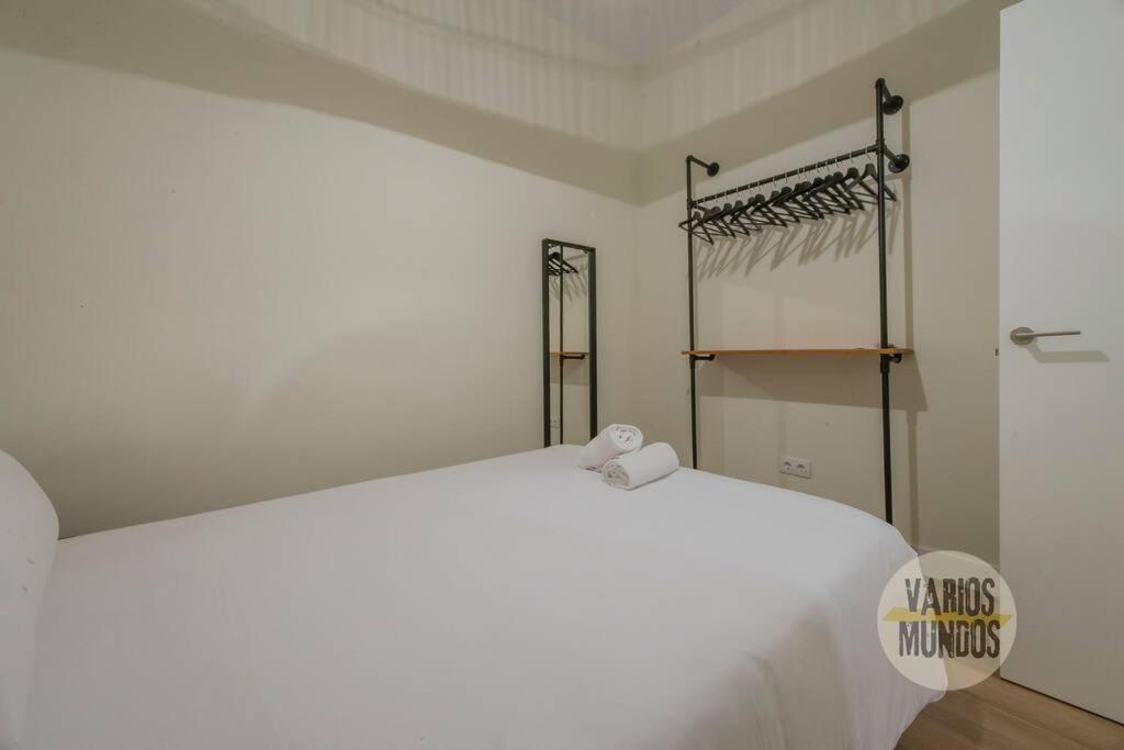 Cozy Y Centrico Apt Para 6Pax En Plaza Del Carmen E2 Madrid Eksteriør billede
