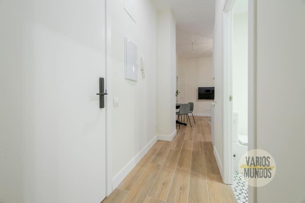 Cozy Y Centrico Apt Para 6Pax En Plaza Del Carmen E2 Madrid Eksteriør billede